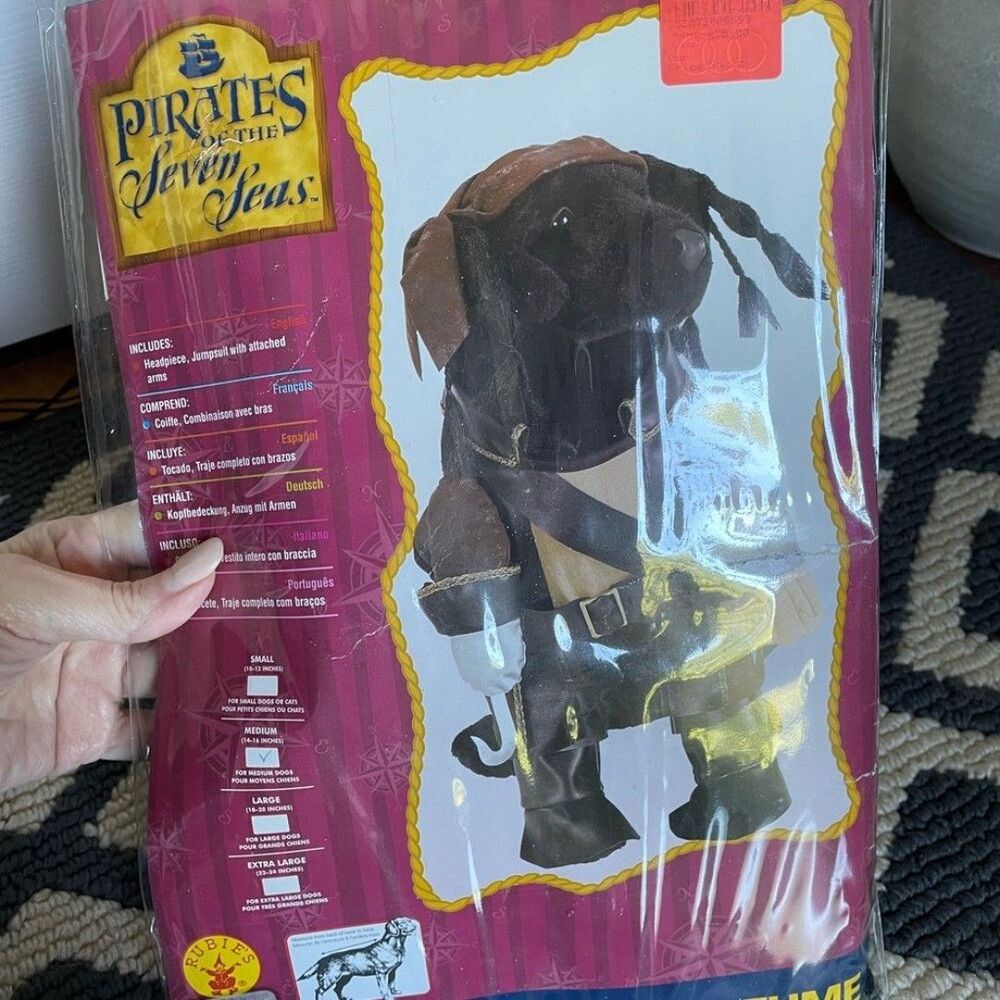 Pirates Of The seven Seas Dog Pet Costume Halloween size Medium New
